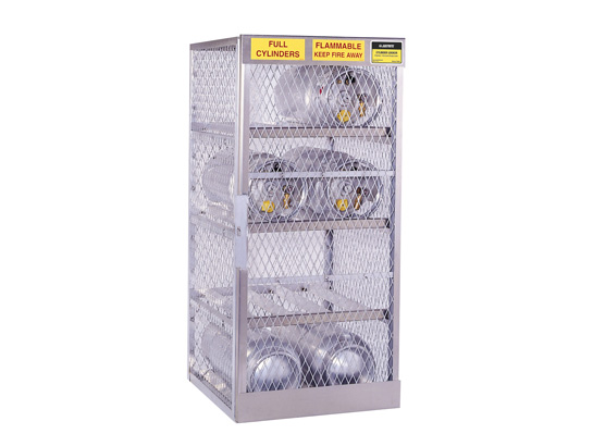 Cylinder locker for safe storage of 8 horizontal