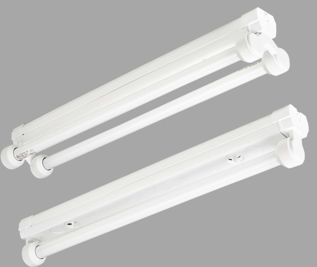 T8 Polyester Batten Luminaire With Waterproof Luminaire